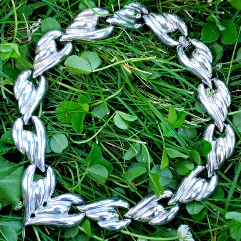 Chunky Vintage High End Stylized Silver Heart Shape Rhodium Plate Necklace - Picture 7 of 14